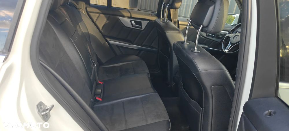 Mercedes-Benz GLK 350 4Matic (BlueEFFICIENCY) 7G-TRONIC - 13