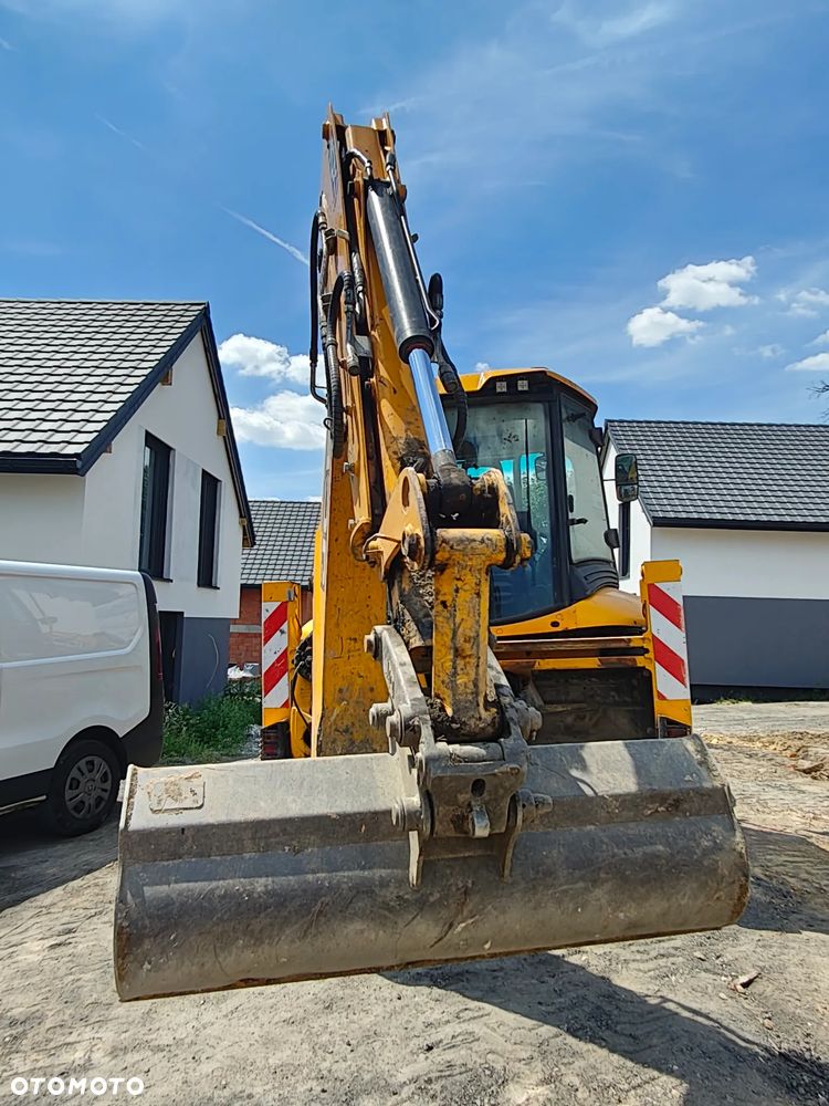 JCB 4CX Eco - 7