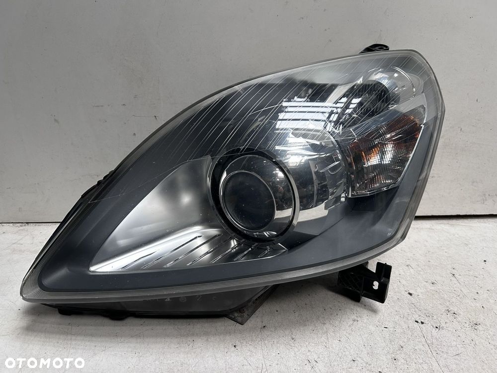 Reflektor lewy Opel Zafira B Xenon 13252470 - 1
