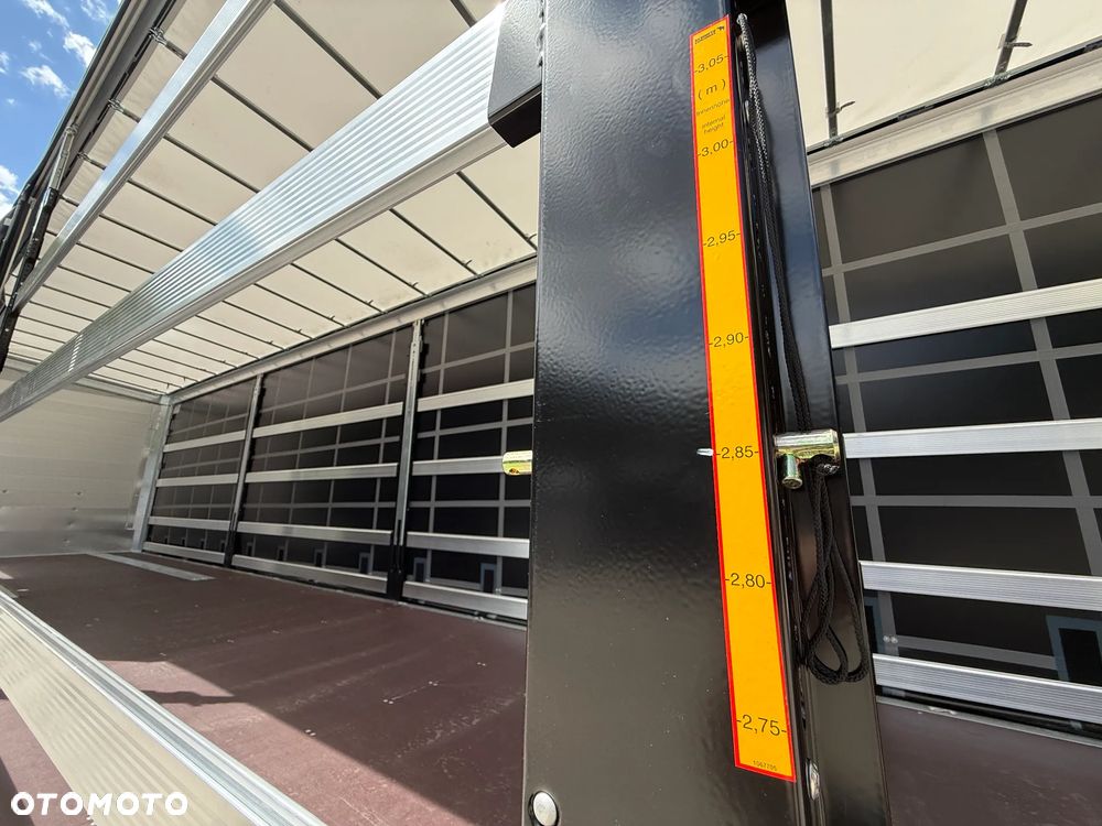 Schmitz Cargobull VARIOS + METALOWA SKRZYNIA - 20