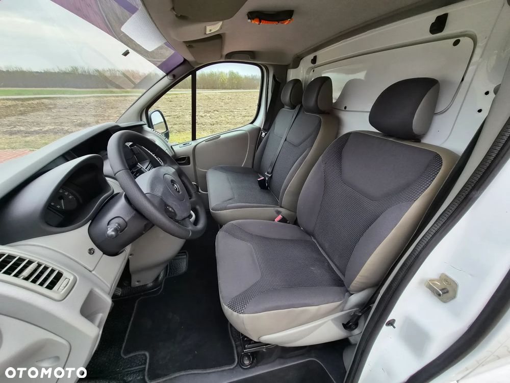 Opel Vivaro - 27