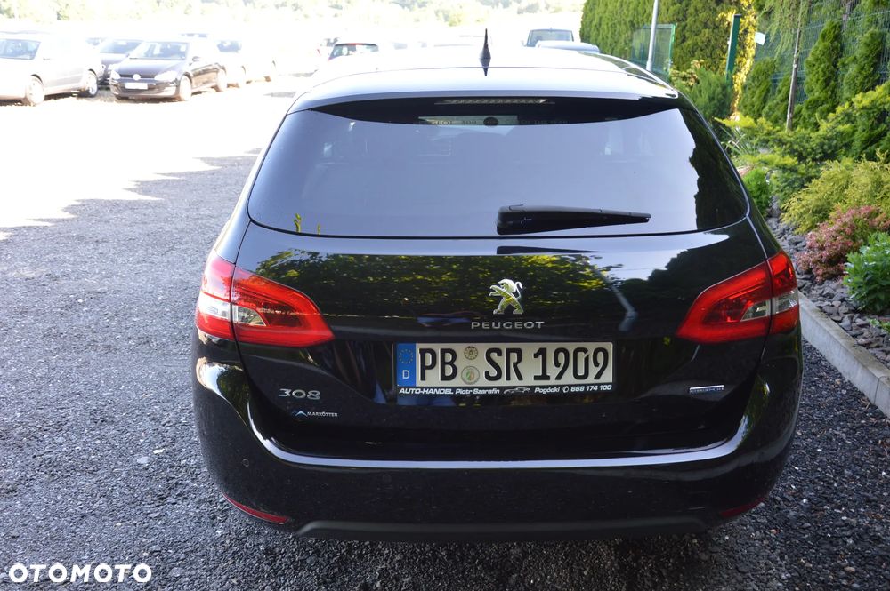 Peugeot 308 - 18