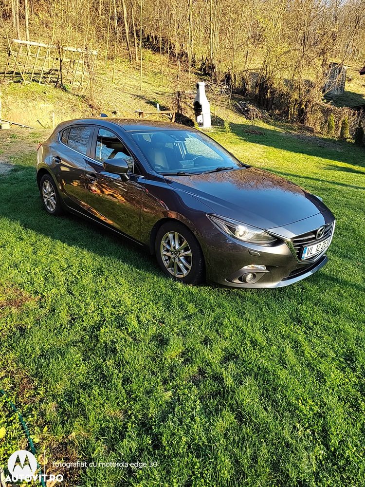 Mazda 3 SKYACTIV-G 120 Automatik Center-Line - 3