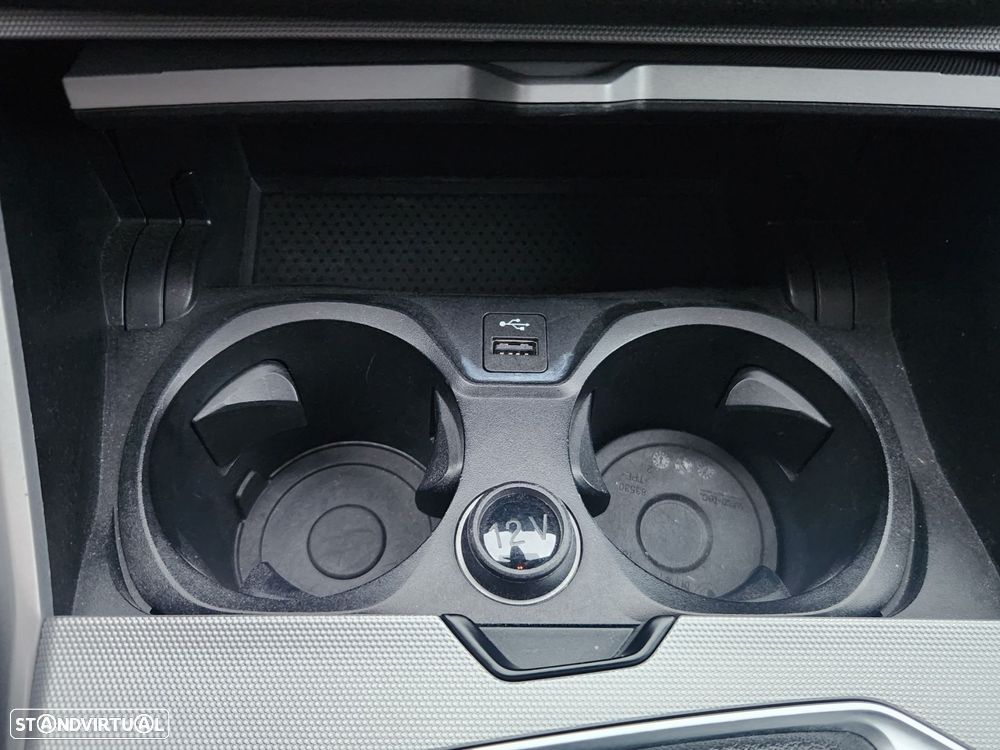 BMW 318 d Touring - 26