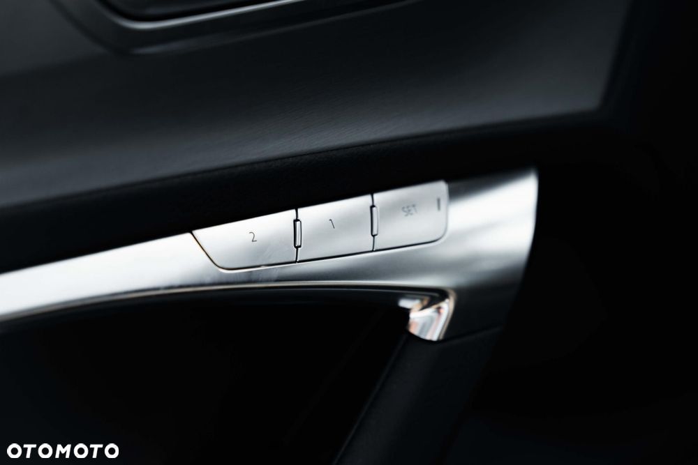 Audi A6 Avant 55 TFSI e Quattro Sport S tronic - 22
