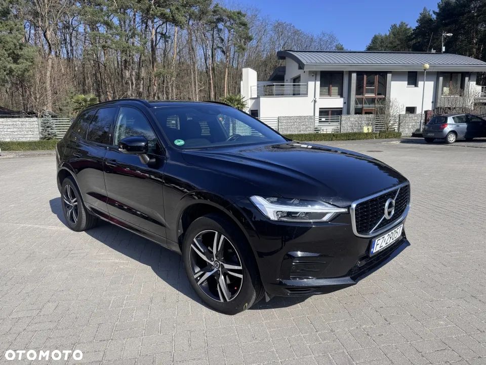 Volvo XC 60 D4 R-Design - 4