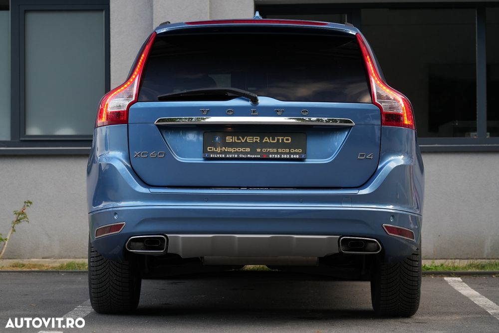 Volvo XC 60 D4 Geartronic Summum - 28