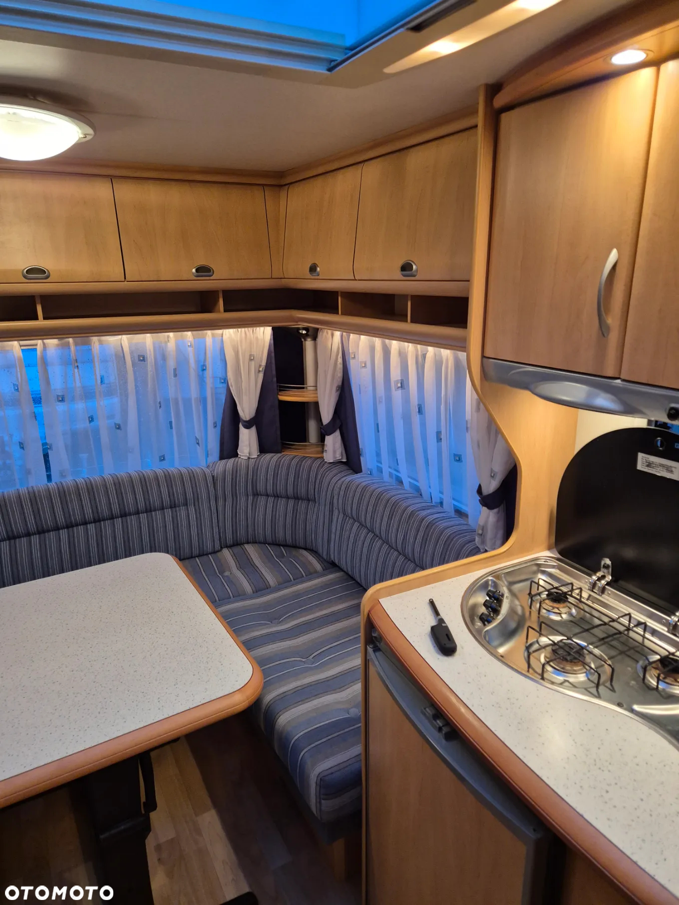 Hobby De luxe easy 460 - 17