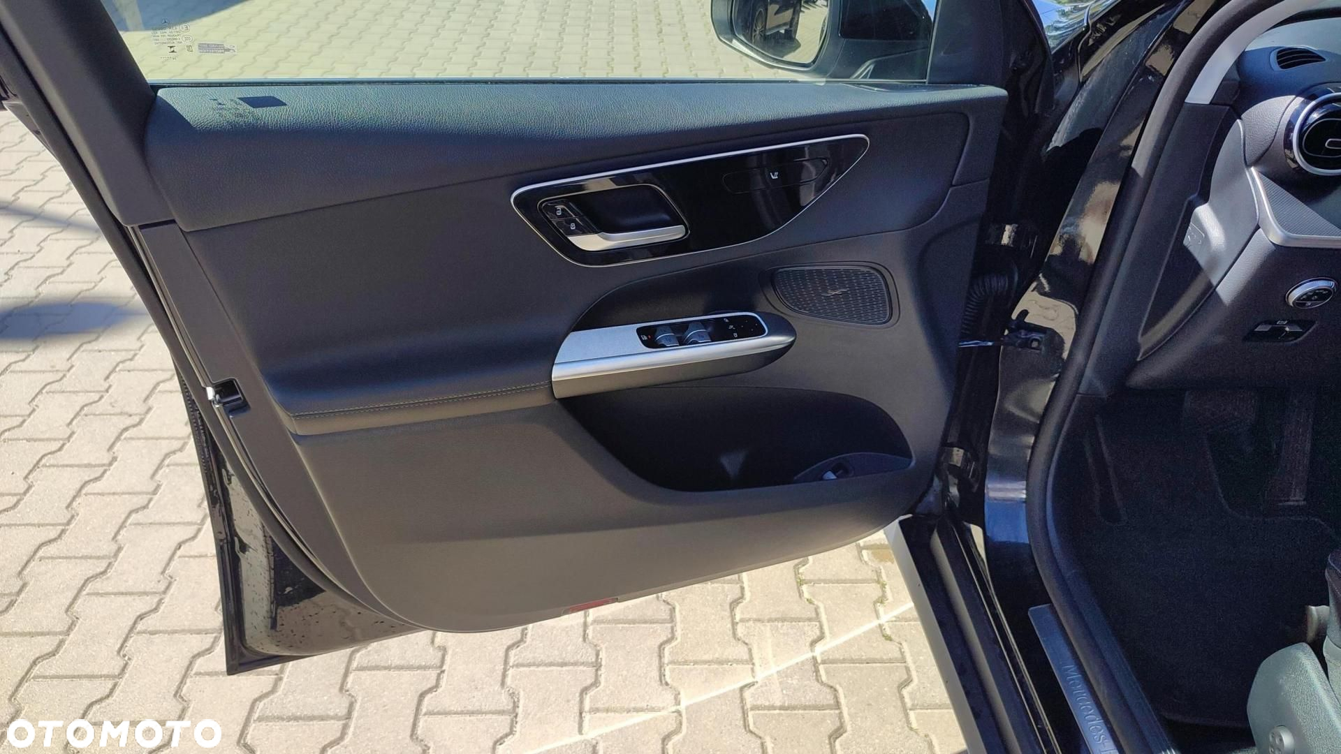Mercedes-Benz GLC - 9