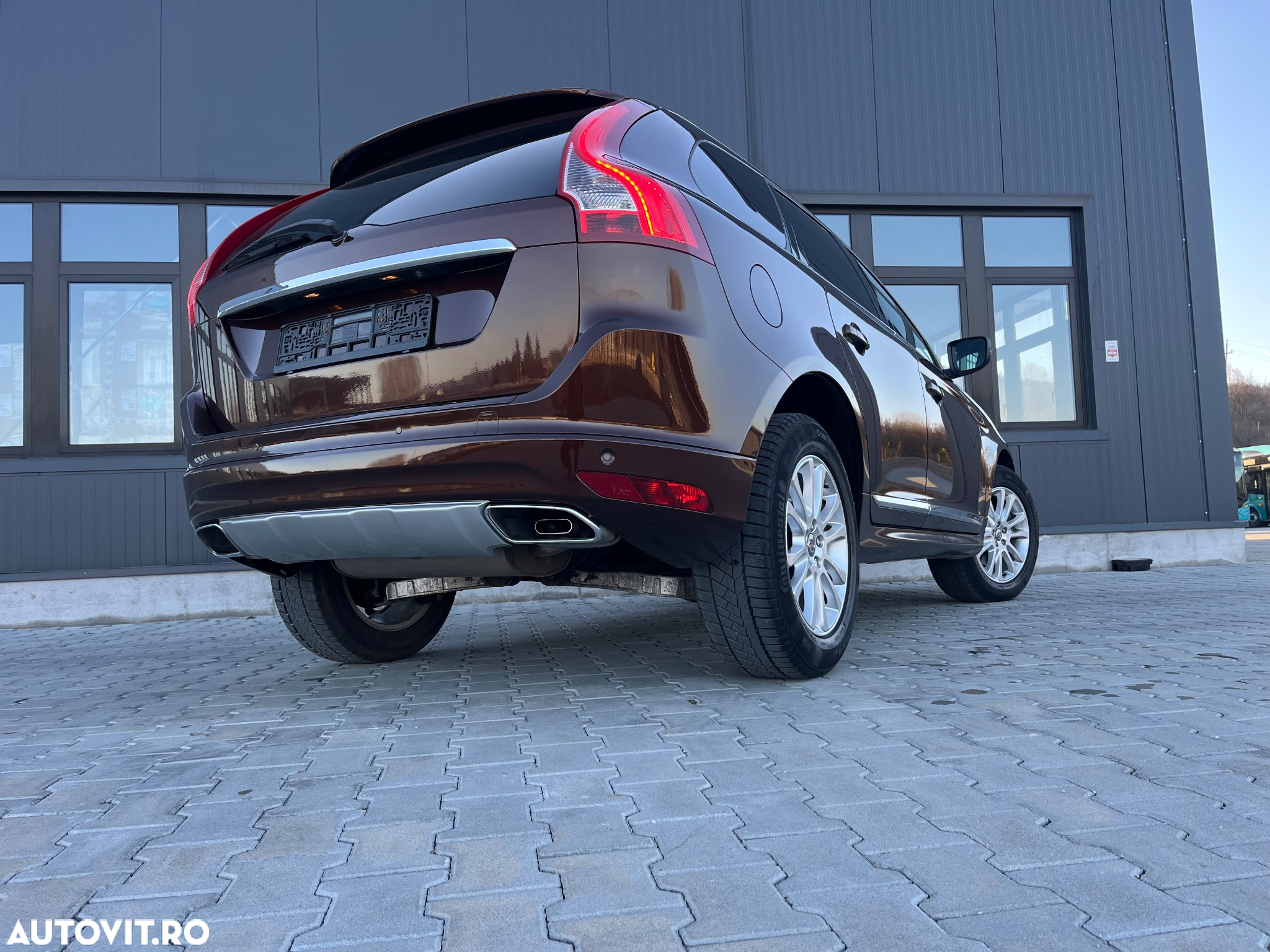 Volvo XC 60 D4 Geartronic Summum - 13