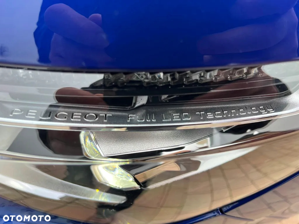 Peugeot 3008 1.2 PureTech GT Pack S&S EAT8 - 12