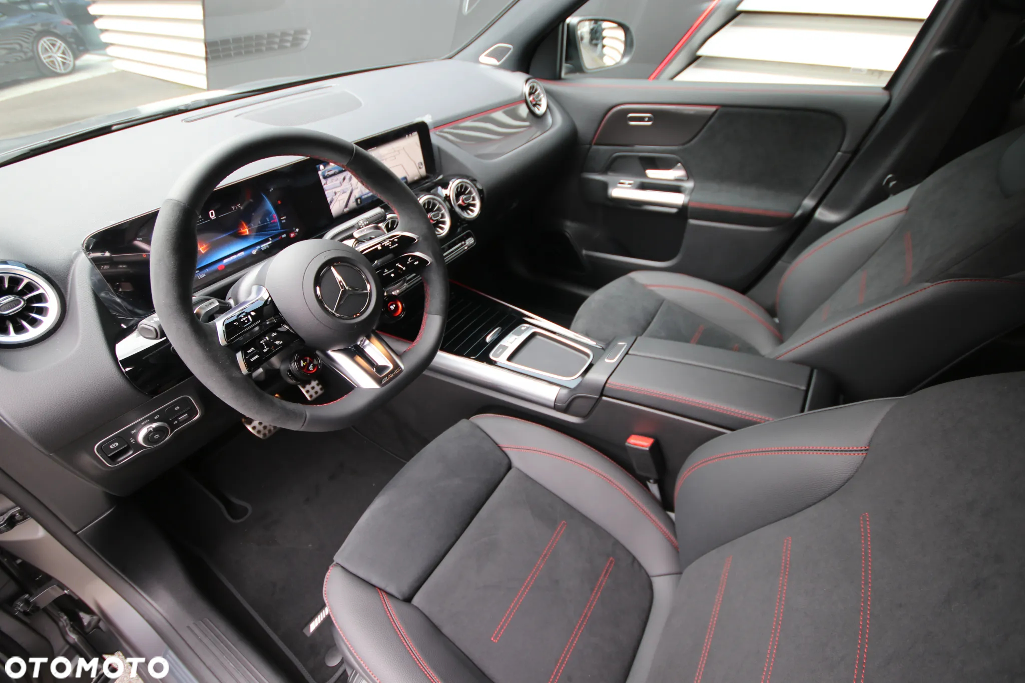 Mercedes-Benz GLA AMG 45 S 4-Matic+ - 14