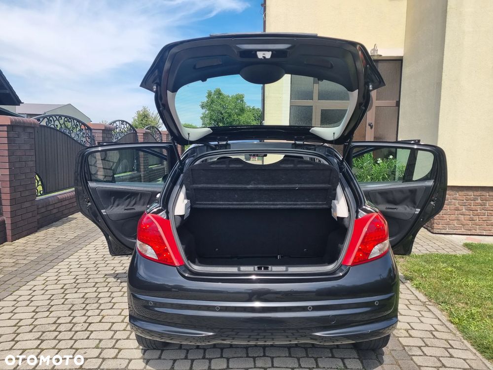 Peugeot 207 1.4 Presence Grand Prix - 32