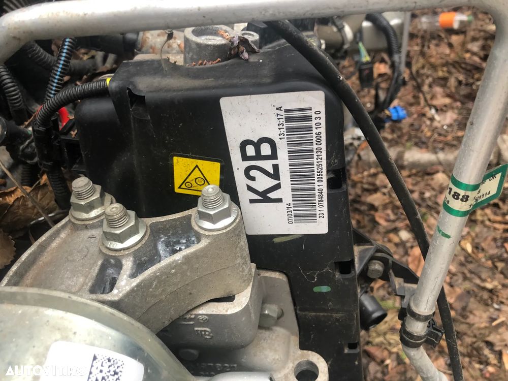 Dezmembrez Ford KA gri argintiu 2014 - 9