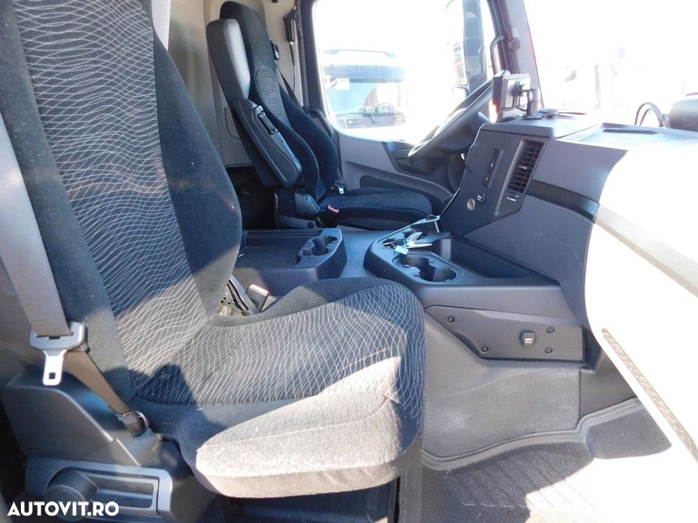 Mercedes-Benz Arocs - 5