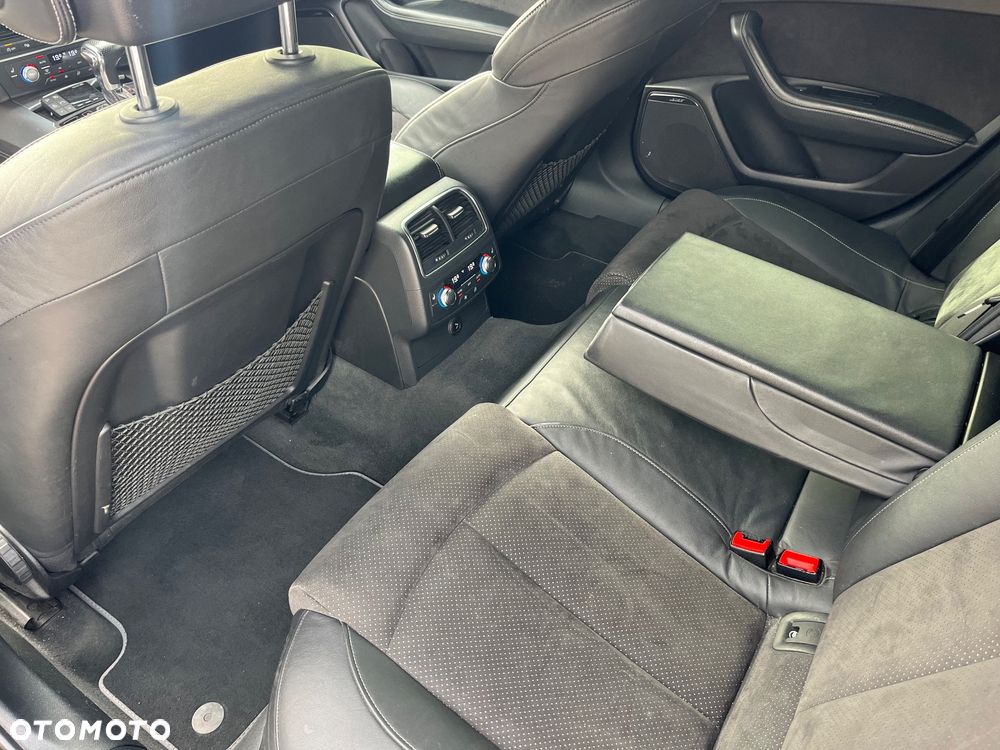 Audi A6 Avant 3.0 TDI DPF quattro tiptronic - 13