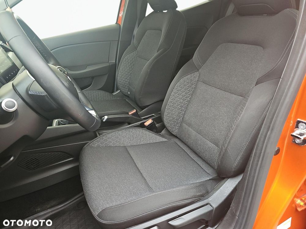 Renault Clio - 15