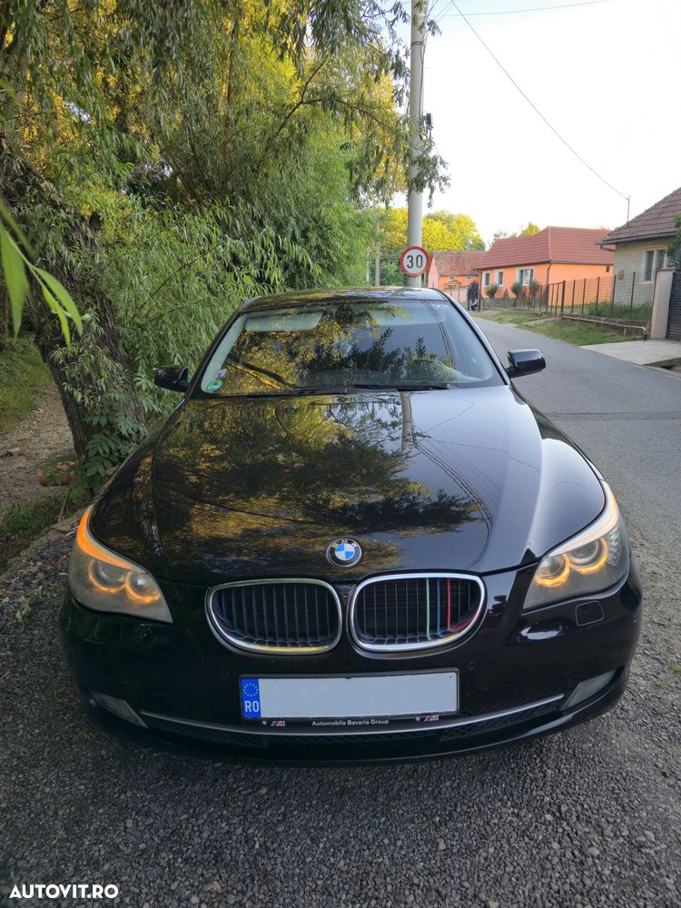 BMW Seria 5 520d Aut. Edition Exclusive - 1