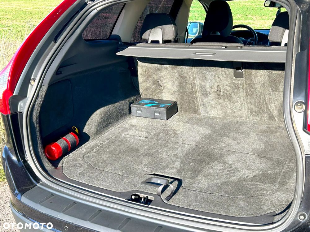 Volvo XC 60 D3 Momentum - 8