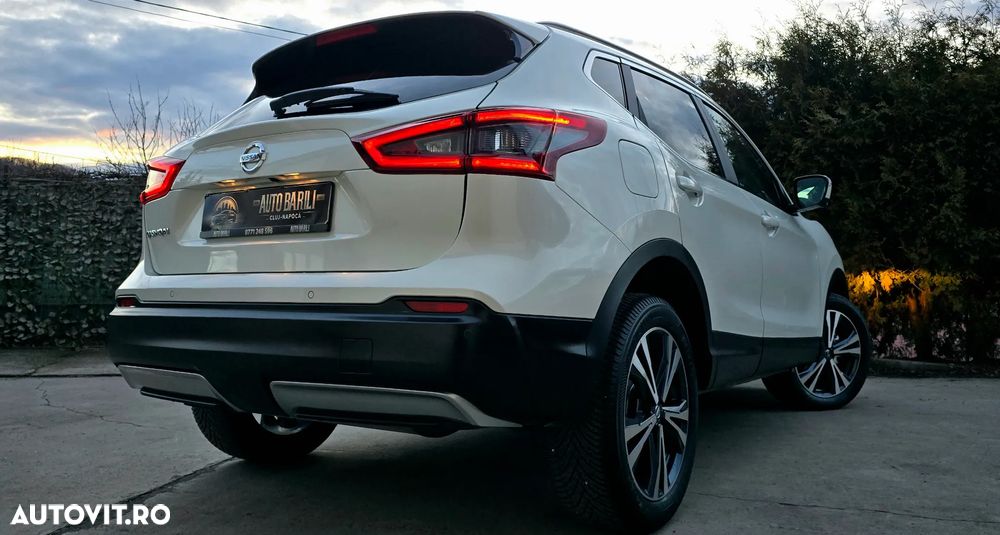 Nissan Qashqai 1.6 DCI ALL-MODE 4x4i N-Connecta - 35