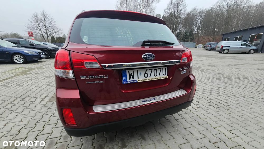 Subaru Legacy 2.0 D Comfort Navi - 6