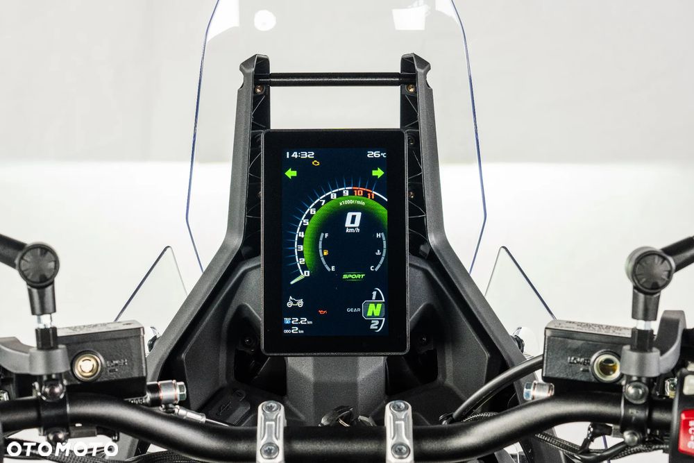 VOGE 800 Rally - 10