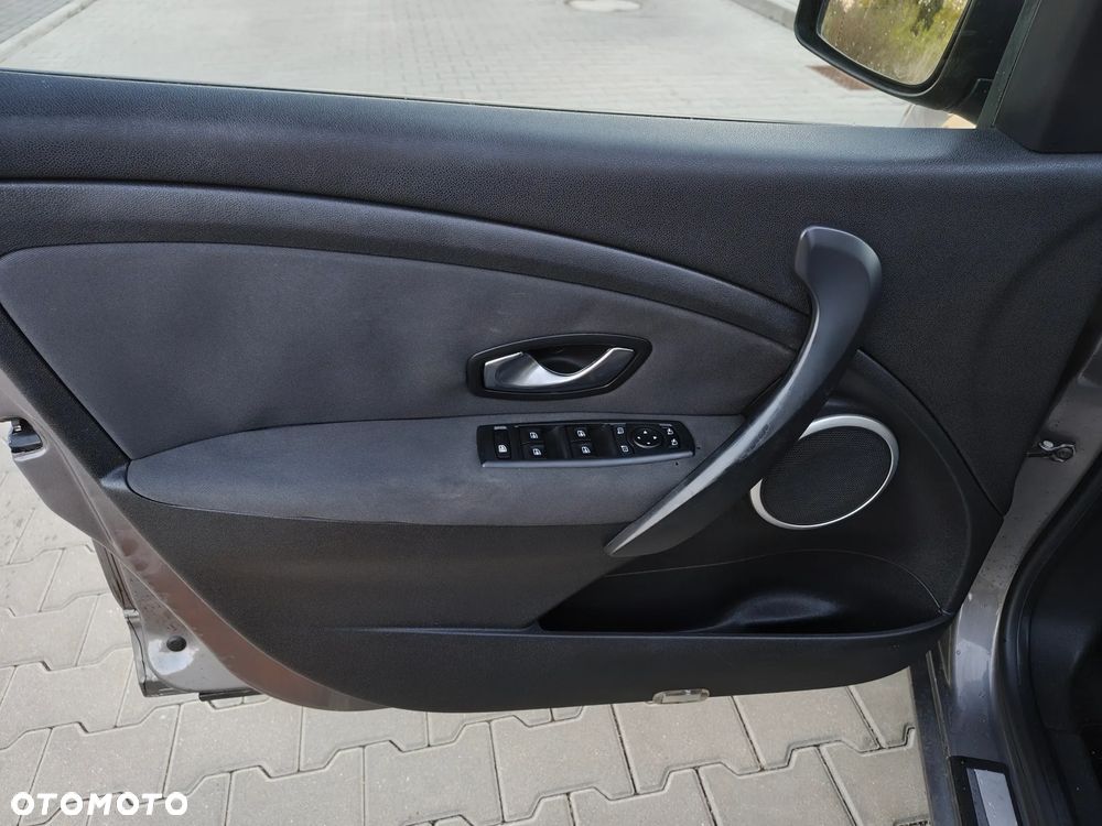 Renault Megane TCe 180 Luxe - 35