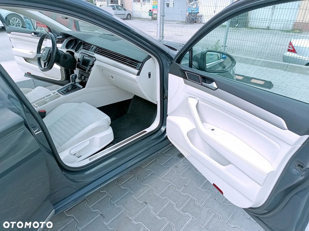 Volkswagen Passat 2.0 TDI BMT Highline DSG - 3