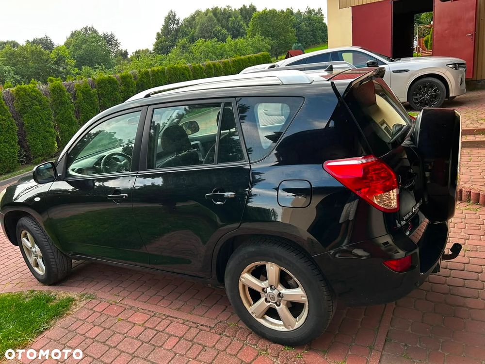 Toyota RAV4 2.2 D-4D Luna - 8
