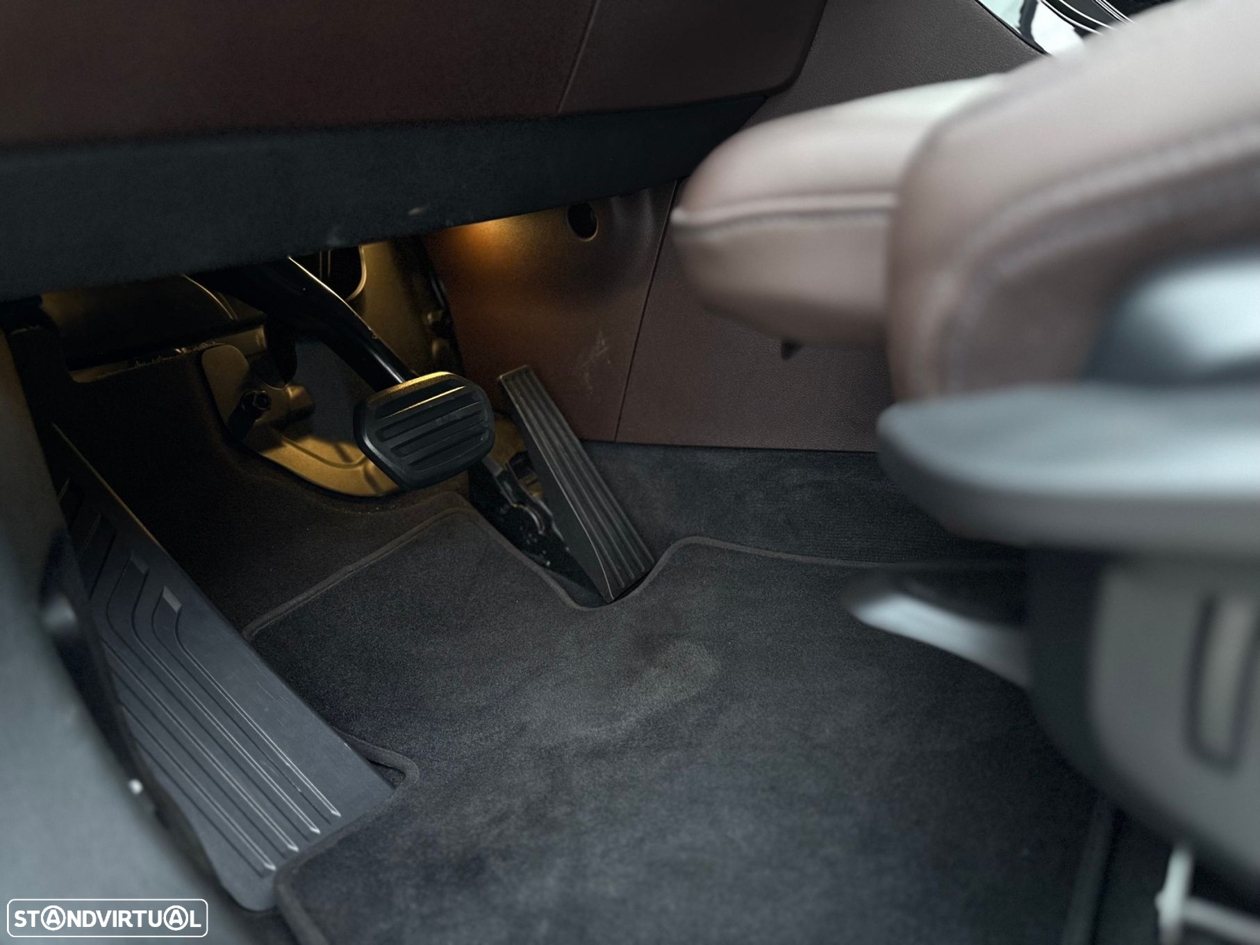 BMW 218 Active Tourer - 15