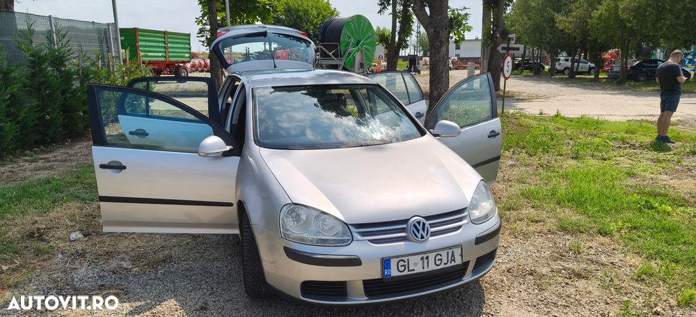 Volkswagen Golf 1.9 TDI Comfortline - 8