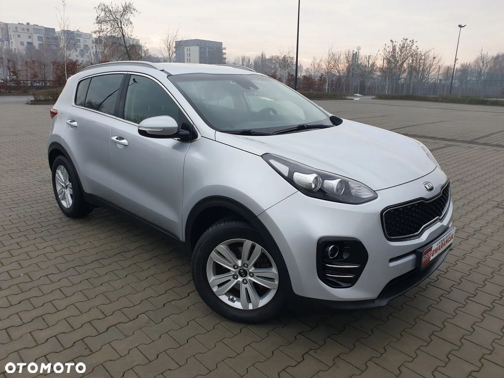 Kia Sportage 1.6 GDI 2WD Dream-Team Edition - 2