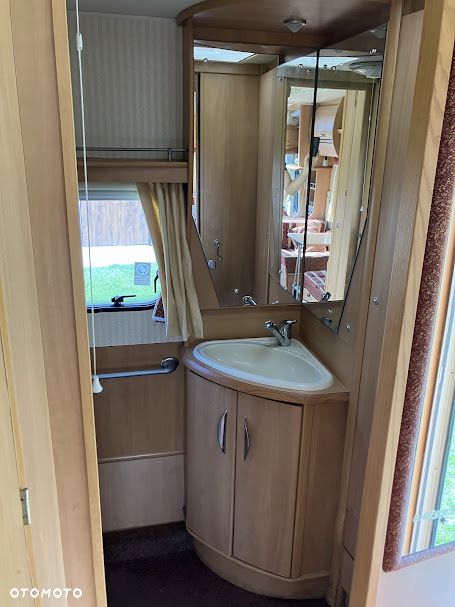 SWIFT Lifestyle 520 SE - 21