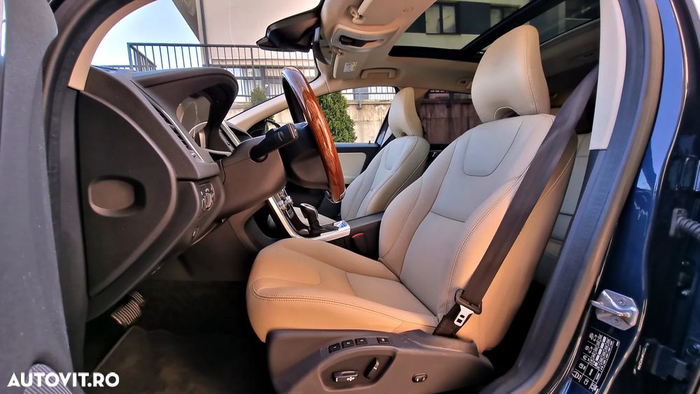 Volvo XC 60 D4 Geartronic Summum - 5