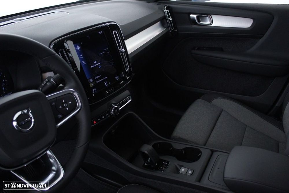 Volvo XC 40 1.5 T2 Core Auto - 32