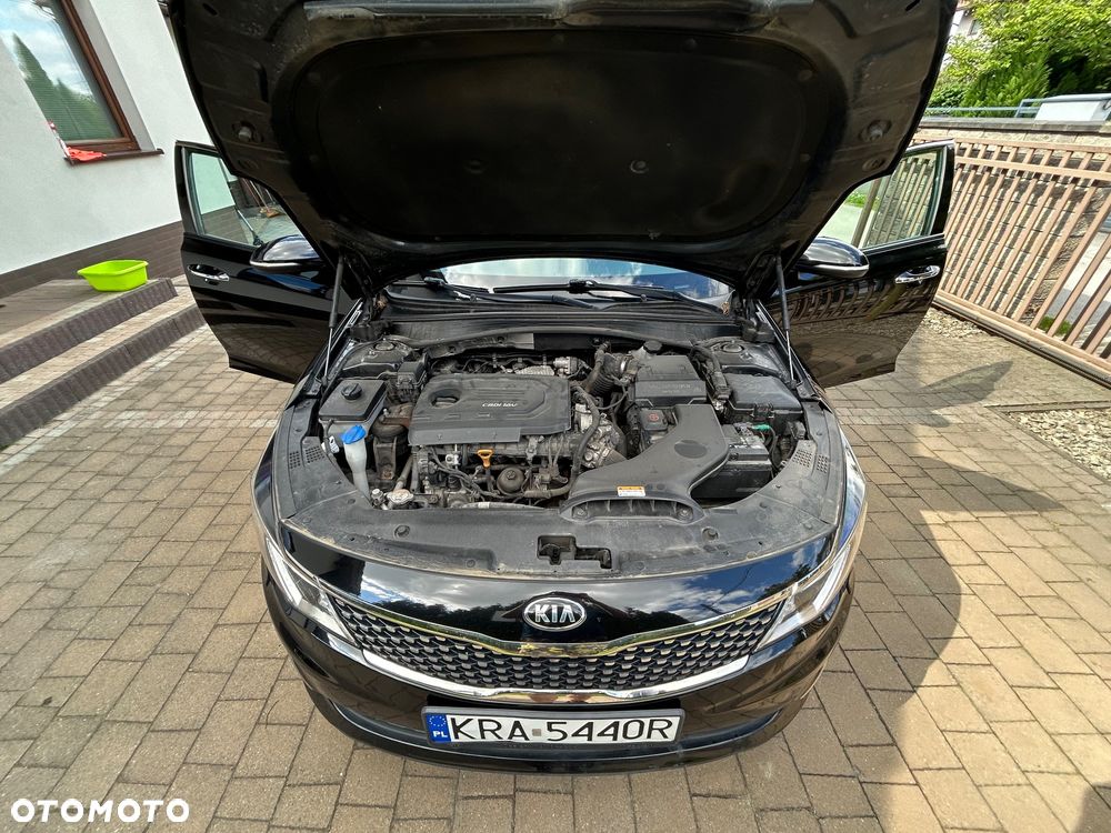 Kia Optima 1.7 CRDI L DCT - 11