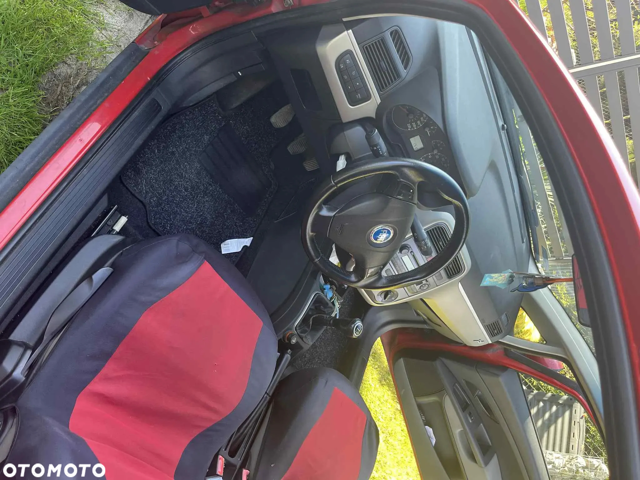 Fiat Grande Punto - 2