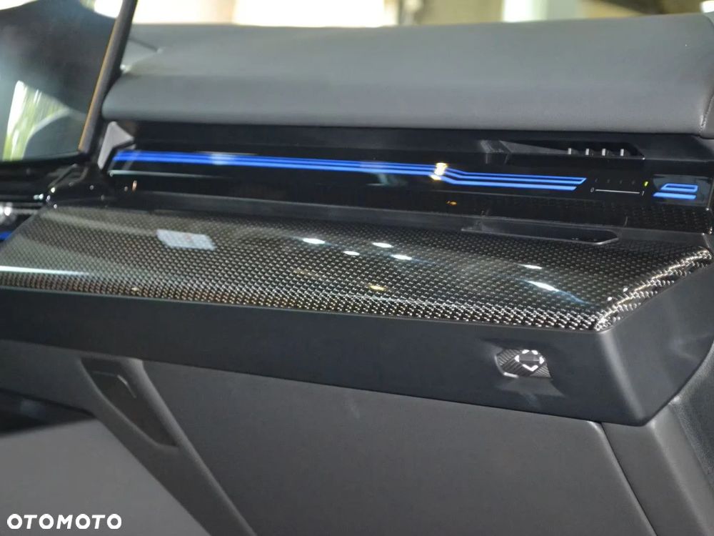 BMW Seria 5 540d xDrive mHEV M Sport - 27