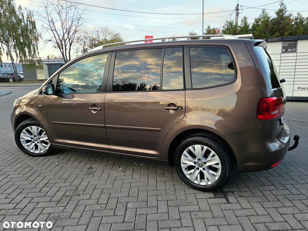 Volkswagen Touran 2.0 TDI DPF DSG Highline - 10