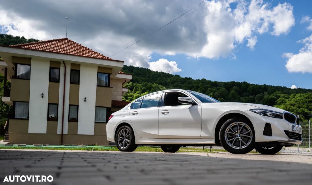 BMW Seria 3 330i Aut. Luxury Line - 20