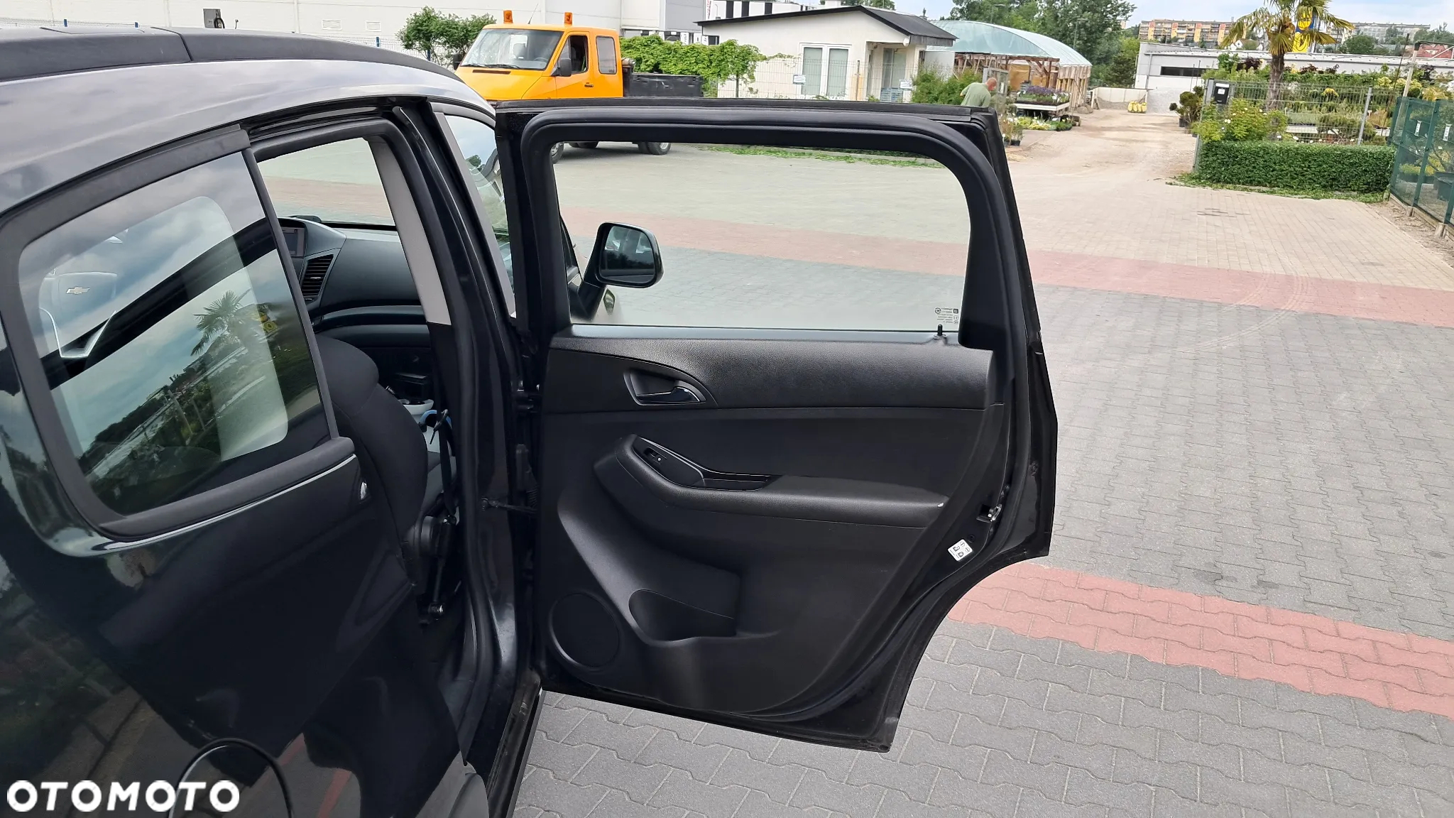 Chevrolet Orlando 1.8 LT+ - 11