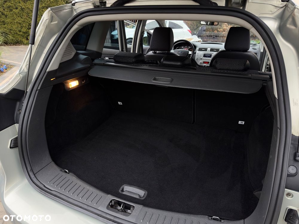 Ford Kuga 2.0 TDCi 2x4 Titanium - 21