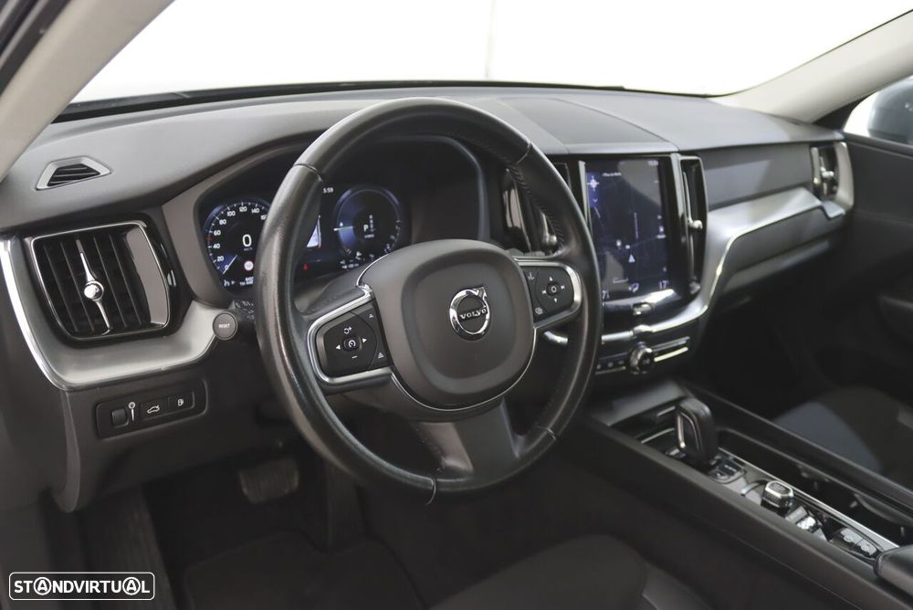 Volvo XC 60 2.0 T8 PHEV Momentum AWD - 4