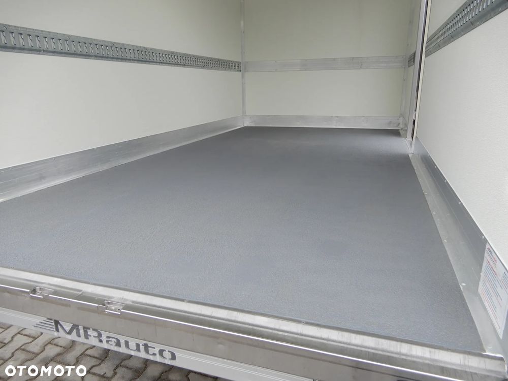 Fiat Ducato Serii 8 MAXI Wzmacniany 2.2 MultiJet3 H3-POWER 160 KM Chłodnia 4226 mm 8 Euro Palet Boczne Drzwi Agregat Zanotti -20*C Android Auto Carplay Stan Auta JAK NOWY POLECAM - 28