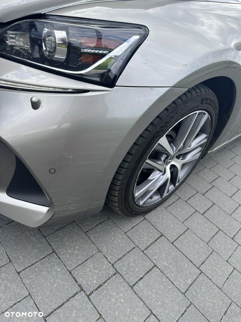 Lexus IS 200t / 300 Elegance - 12