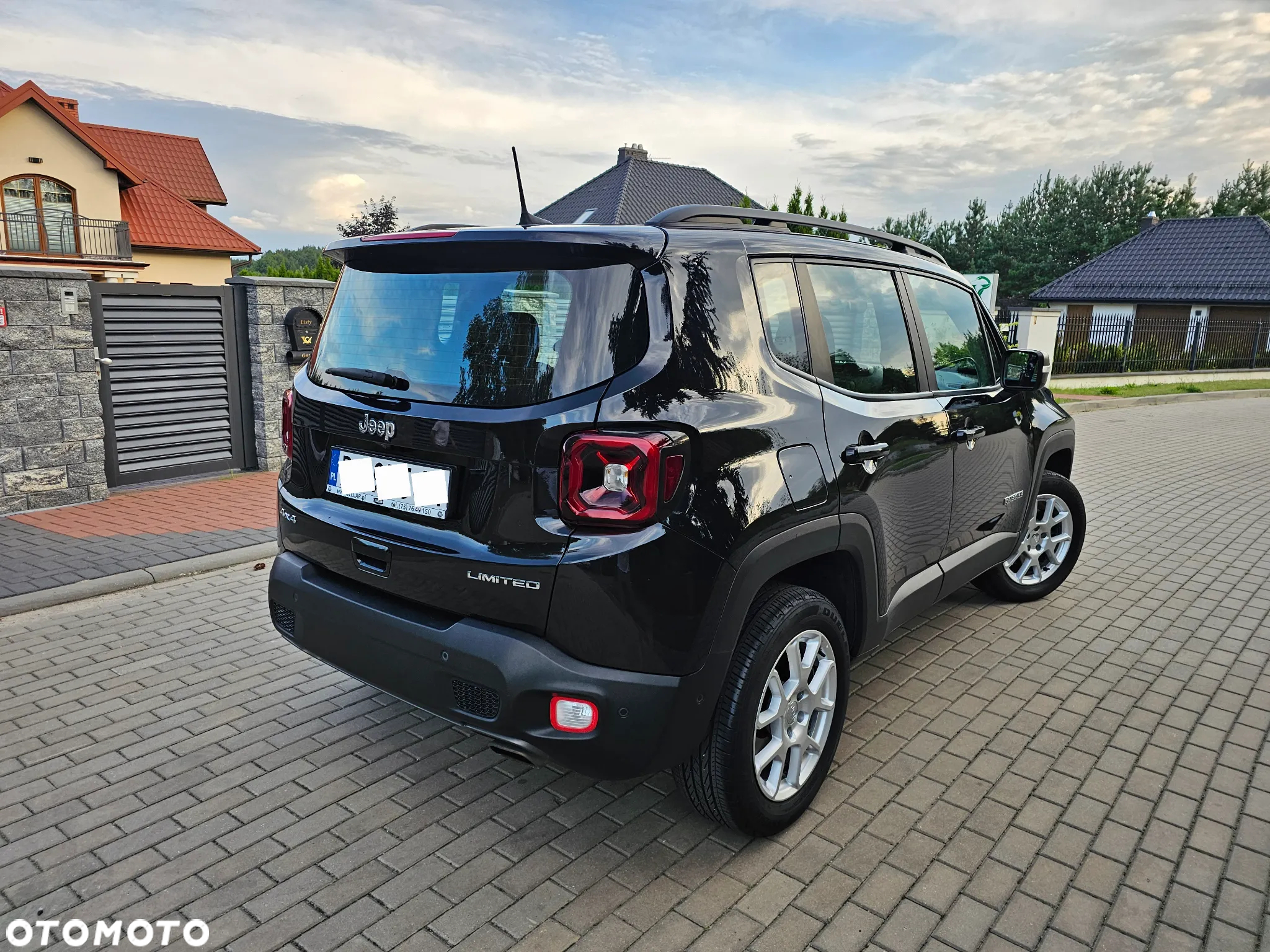 Jeep Renegade 1.3 GSE T4 Turbo Limited 4x4 S&S - 3
