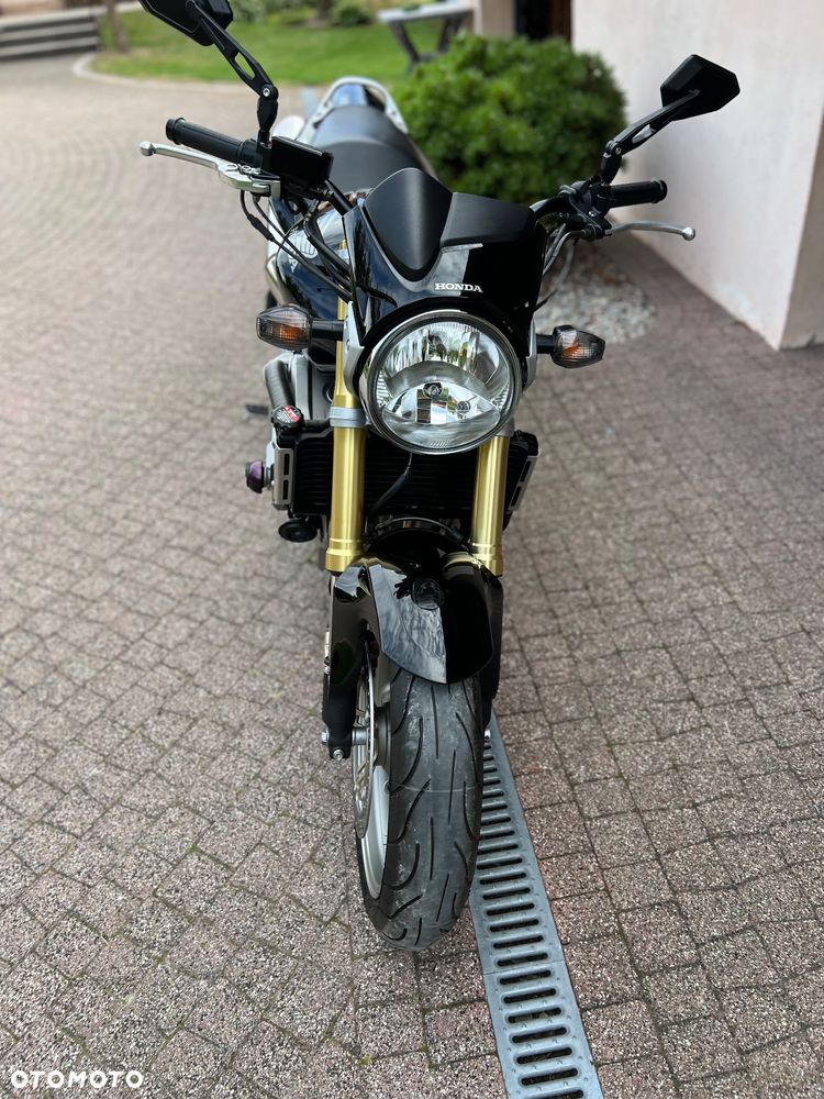 Honda Hornet - 17
