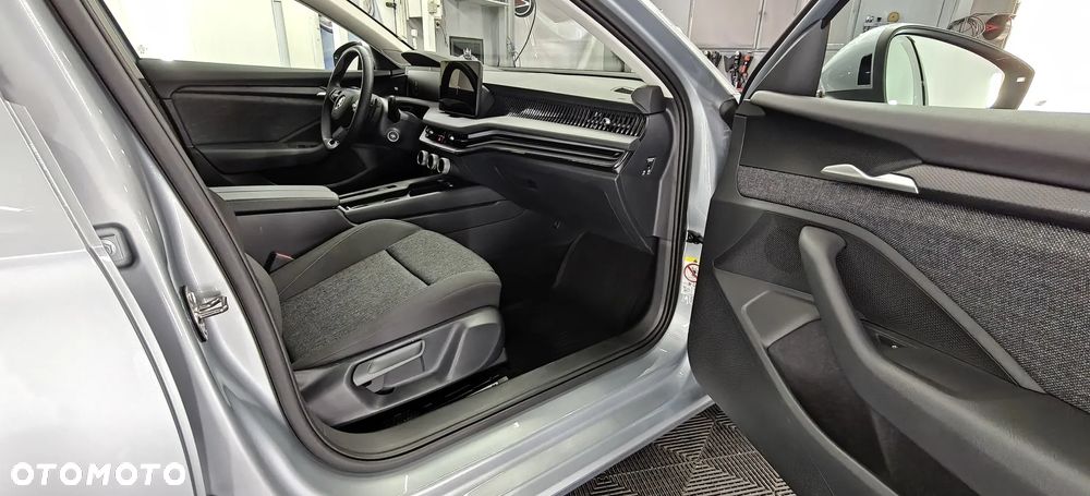 Skoda Superb 1.5 TSI mHEV Essence DSG - 9