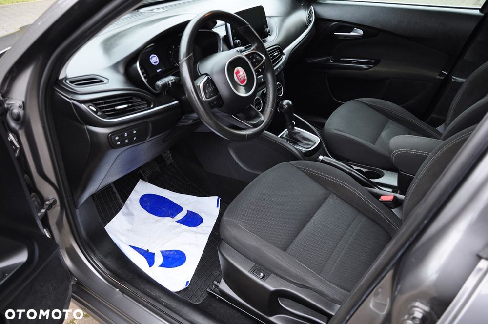 Fiat Tipo 1.6 MultiJet DCT Business Line - 30