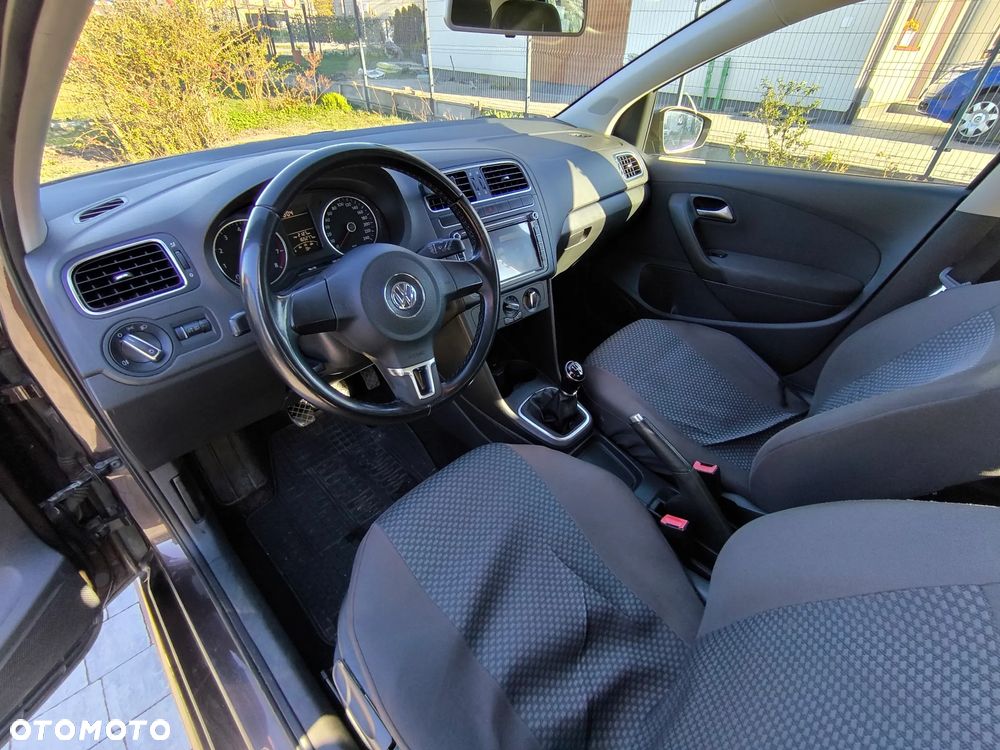 Volkswagen Polo 1.4 16V Comfortline - 3
